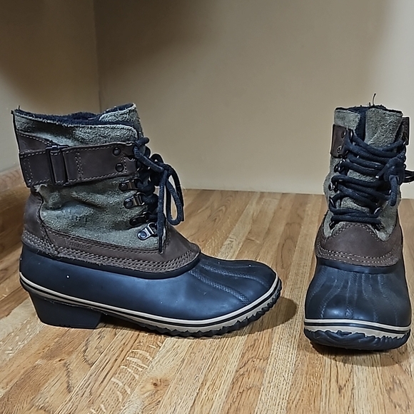 Sorel Rubber Bottoms Winter Boots 7.5 - Picture 1 of 13